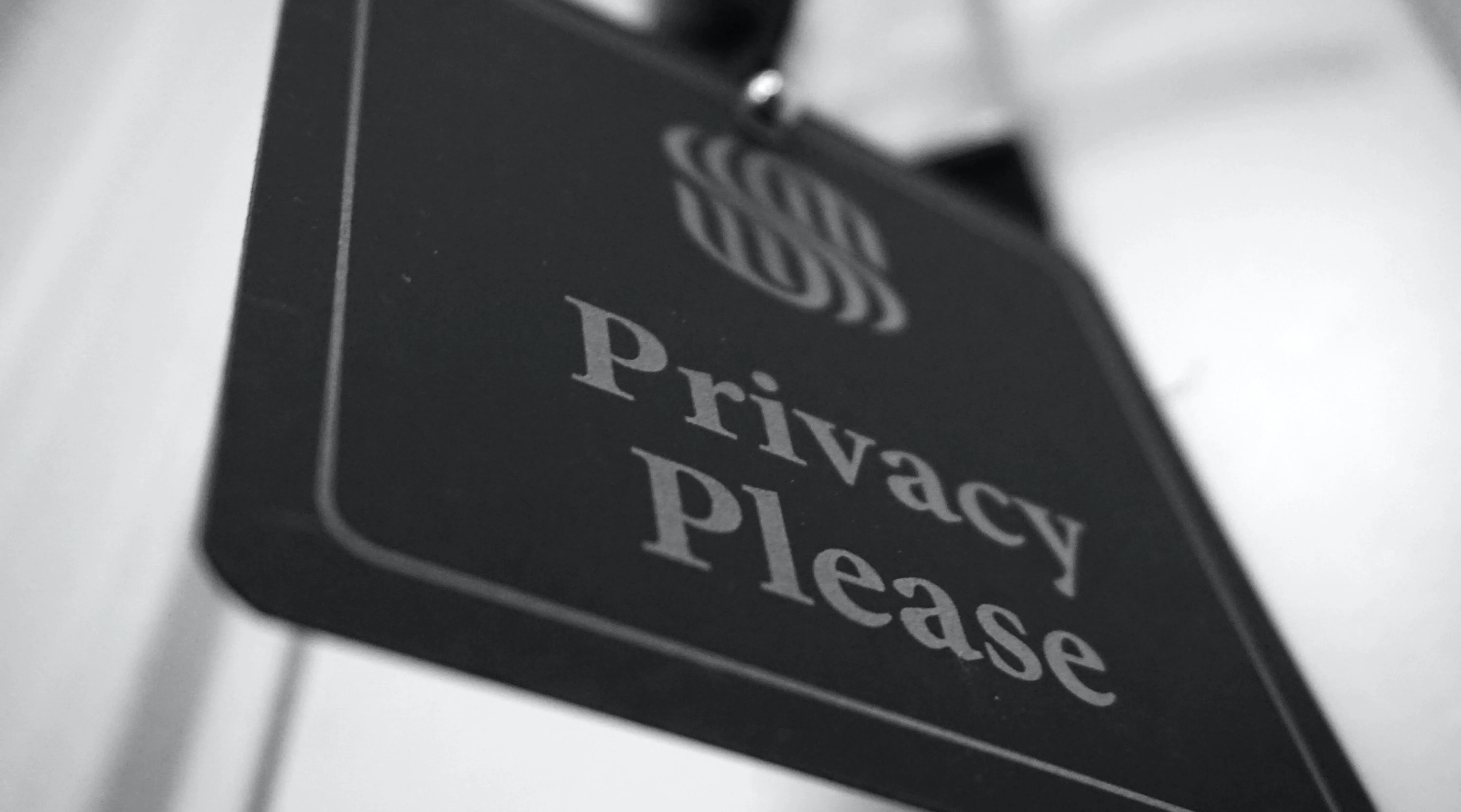 Photo: Privacy please!